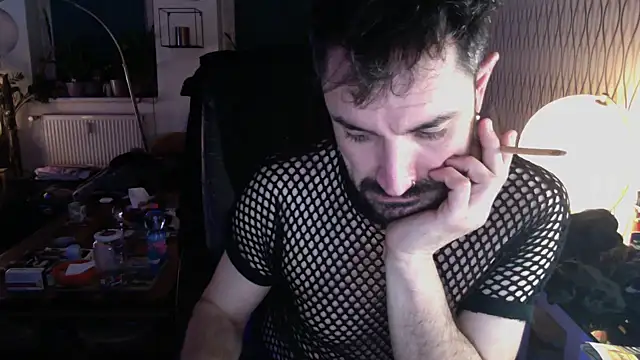 tomz0819 online show from 02.25.25