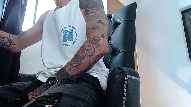 ren stipee online show from 02.20.25