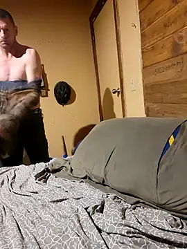 Snapshot of BigDDave6979 chatting on 02.23.25 BigDDave6979 online show from 02.23.25