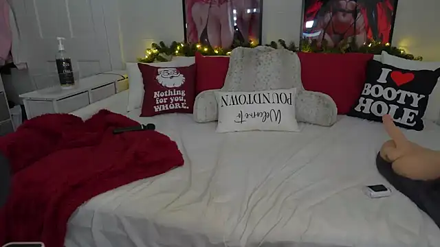 emmagray001 online show from 11.23.25