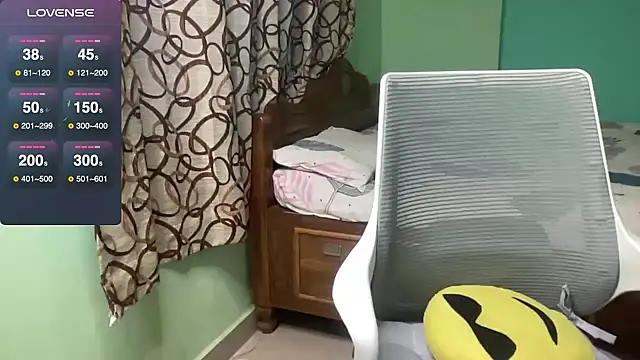 senorita78 online show from 02.14.25