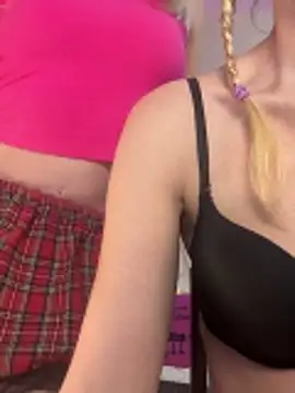 SweetCupcaks online show from 03.08.26