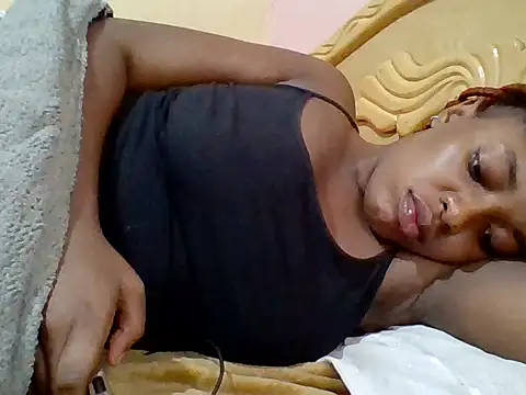 Zara Twilight online show from 12.16.25