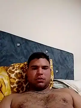 Snapshot of PITBuk_708 chatting on 02.12.25 PITBuk 708 online show from 02.12.25