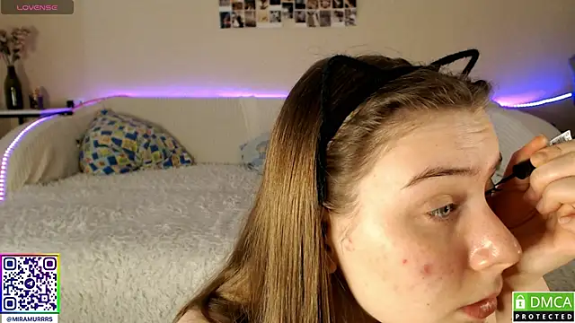 MurrrWorren online show from 02.28.25