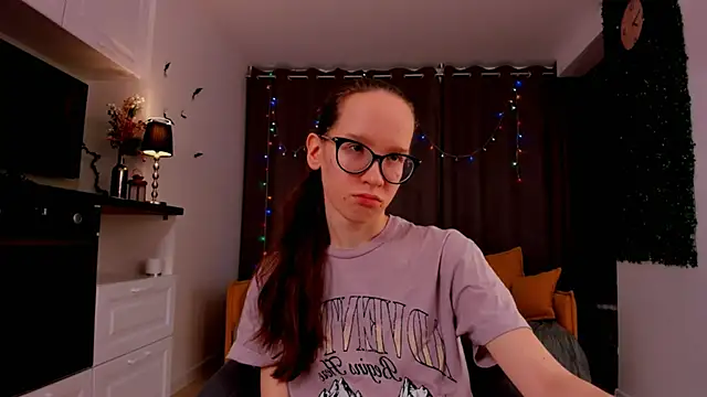 BettyBrowni online show from 02.03.25