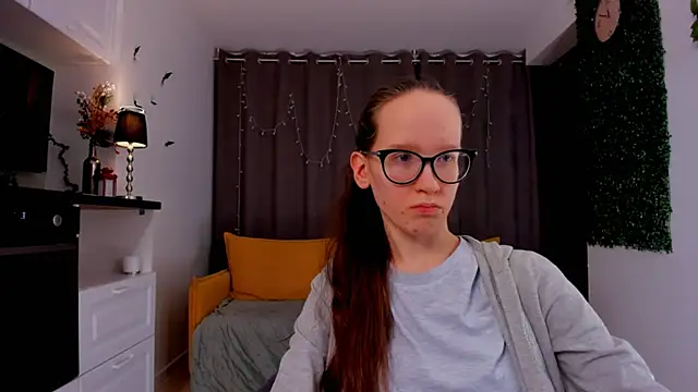 BettyBrowni online show from 02.13.25