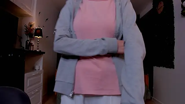 BettyBrowni online show from 02.19.25