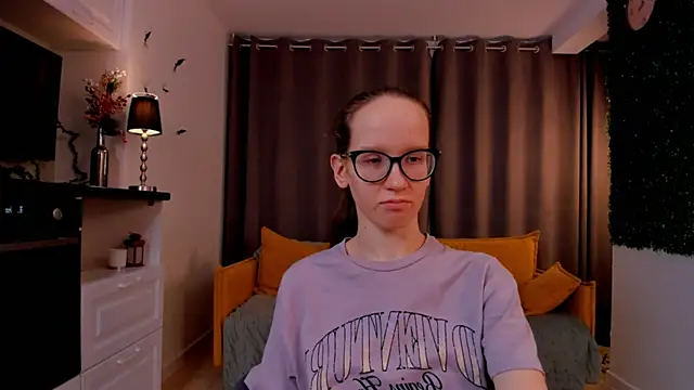 BettyBrowni online show from 02.22.25