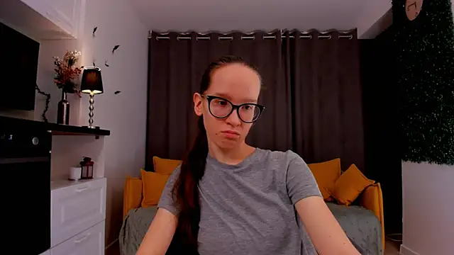 BettyBrowni online show from 02.23.25