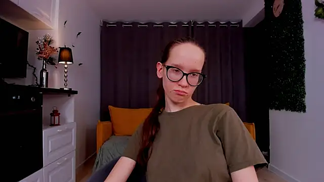 BettyBrowni online show from 03.07.25