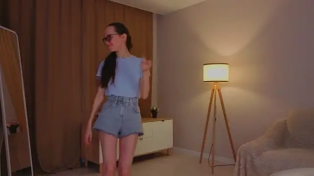 BettyBrowni online show from 03.03.26