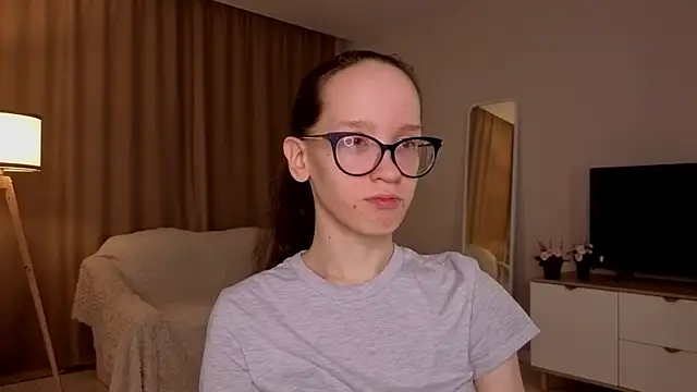 BettyBrowni online show from 04.14.26