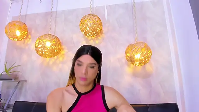 victoria aleia  online show from 03.07.25