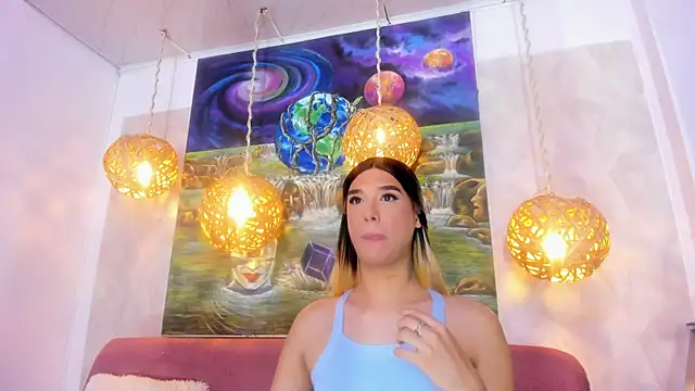 victoria aleia  online show from 03.20.25