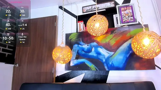 victoria aleia  online show from 10.07.25