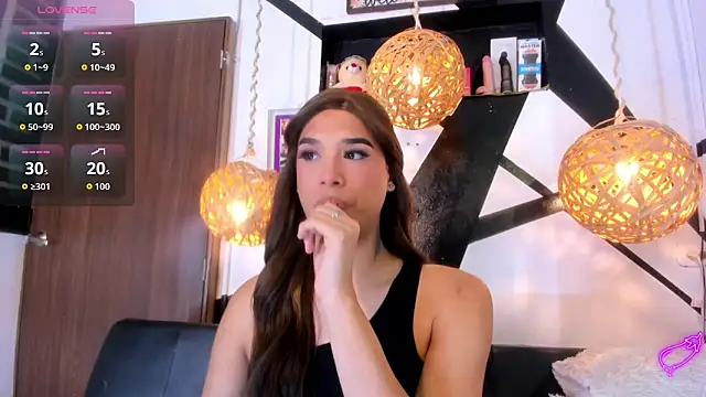 victoria aleia  online show from 01.14.26