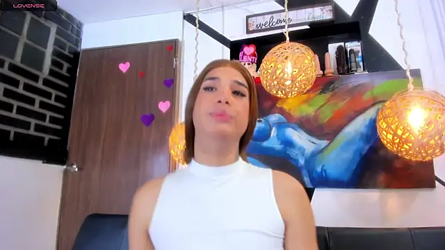 victoria aleia  online show from 04.17.26