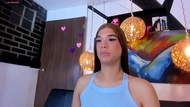 victoria aleia  online show from 05.25.26