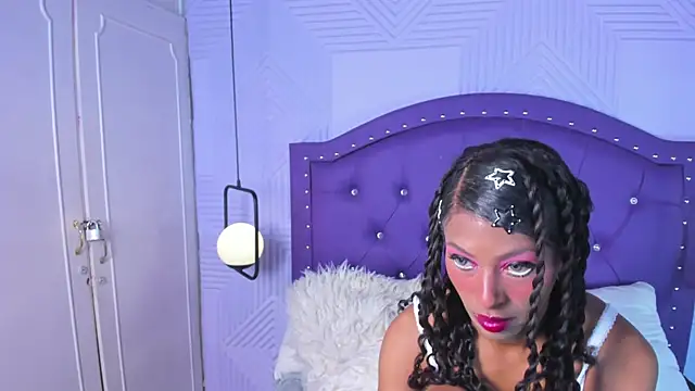 Snapshot of sarah_banks1 chatting on 02.07.26 sarah banks1 online show from 02.07.26