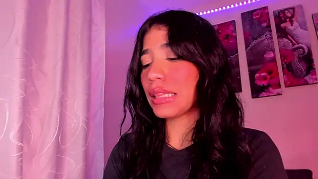 Alissarhys26 online show from 03.12.25