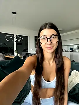 Wildberry  online show from 11.10.25