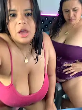 twocurvylatins online show from 02.22.26