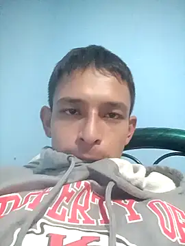 Snapshot of Leonul chatting on 11.06.25 Leonul online show from 11.06.25