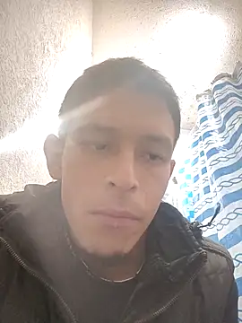 Snapshot of Leonul chatting on 11.11.25 Leonul online show from 11.11.25