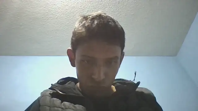 Snapshot of Leonul chatting on 11.20.25 Leonul online show from 11.20.25