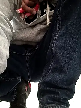 Snapshot of Leonul chatting on 02.09.26 Leonul online show from 02.09.26