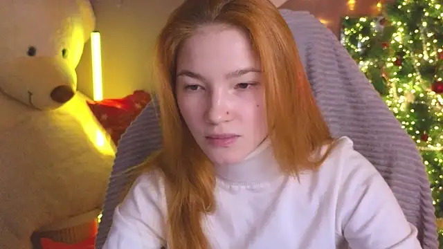 Snapshot of erikabrian chatting on 12.05.25 erikabrian online show from 12.05.25