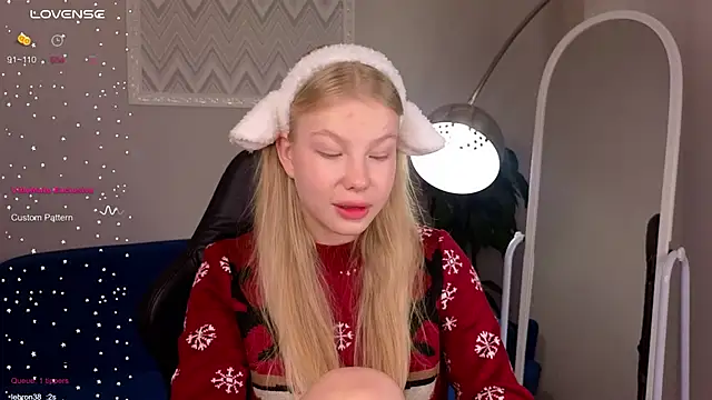 Sarra Cooper online show from 01.07.25