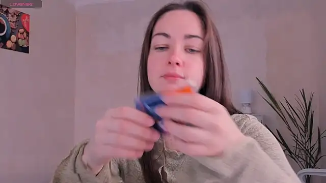 cClandesTina online show from 11.06.25