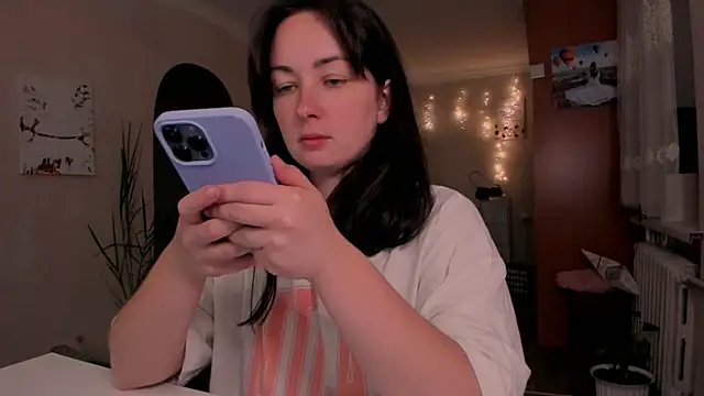 Snapshot of cClandesTina chatting on 06.23.26 cClandesTina online show from 06.23.26