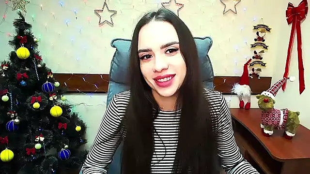  your fantasy girl online show from 12.21.24