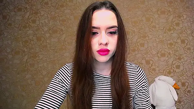  your fantasy girl online show from 03.19.25