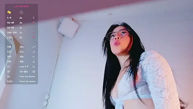 littleebluee online show from 03.08.26