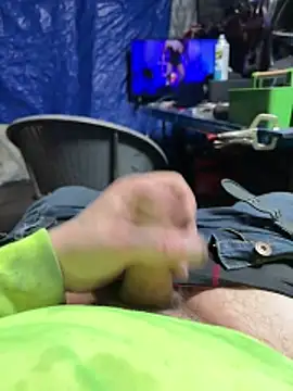 Snapshot of joeycbigcock chatting on 02.22.26 joeycbigcock online show from 02.22.26