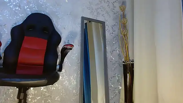 Samantabrown  online show from 11.21.25