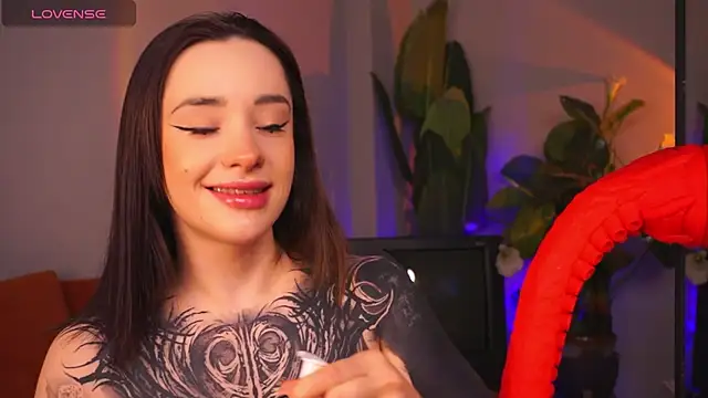 EvaCanton online show from 04.13.26