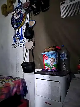 The-quee22 online show from 12.19.25