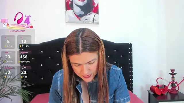 Snapshot of Alexandra_Torress chatting on 07.15.26 Alexandra Torress online show from 07.15.26