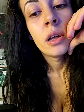 Snapshot of loryyy_sexyyy chatting on 11.27.25 loryyy sexyyy online show from 11.27.25