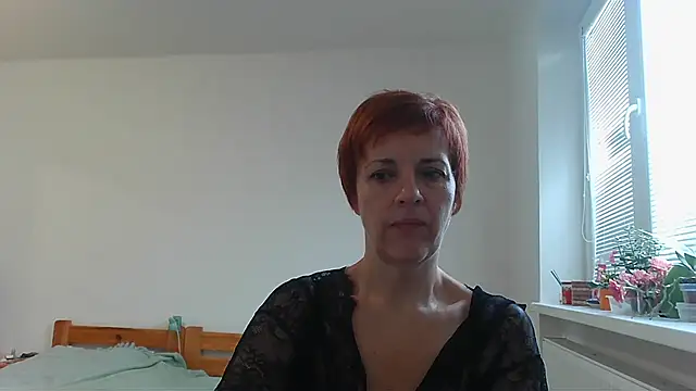 LoraLoraMay online show from 10.10.25