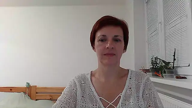 LoraLoraMay online show from 10.20.25