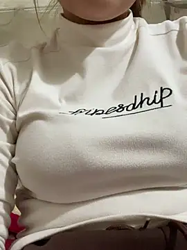 Milk Mom99 online show from 03.21.25