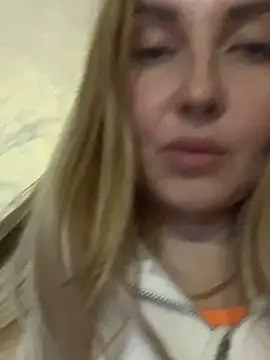 Snapshot of Aleksandrakis chatting on 02.21.25 Aleksandrakis online show from 02.21.25