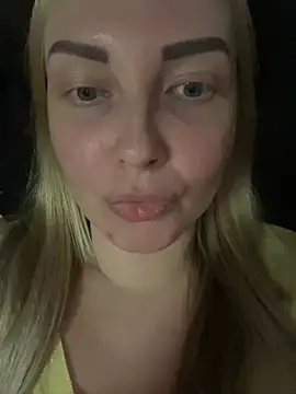 Snapshot of Aleksandrakis chatting on 03.18.25 Aleksandrakis online show from 03.18.25