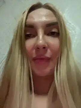 Snapshot of Aleksandrakis chatting on 03.21.25 Aleksandrakis online show from 03.21.25